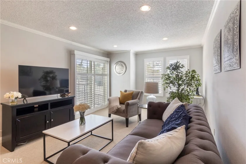 3416 Hathaway Avenue #317 photo 1