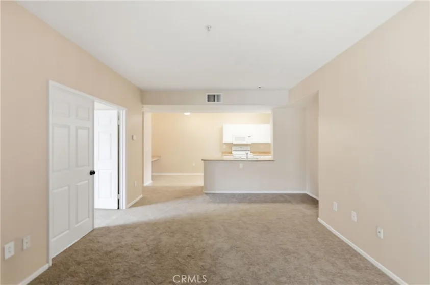 24909 Madison #2324 photo 3