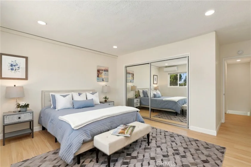 648 W Main #D photo 17