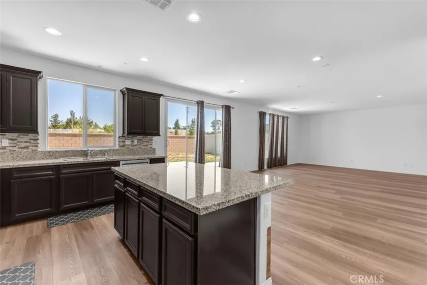 30536 Astoria Lane photo 12