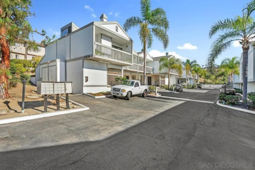 2376 Altisma Way #H photo 1
