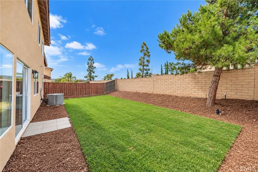 25892 Marco Polo Street photo 25