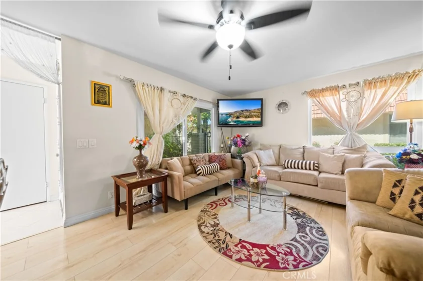 12839 Newhope Street photo 9