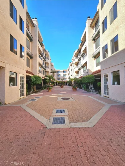 28004 S Western #102 photo 16