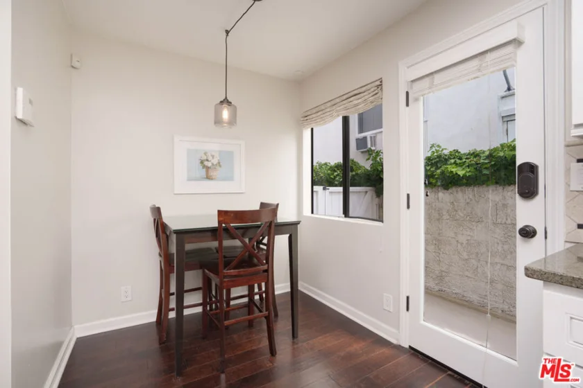 11954 Mayfield Avenue #6 photo 24