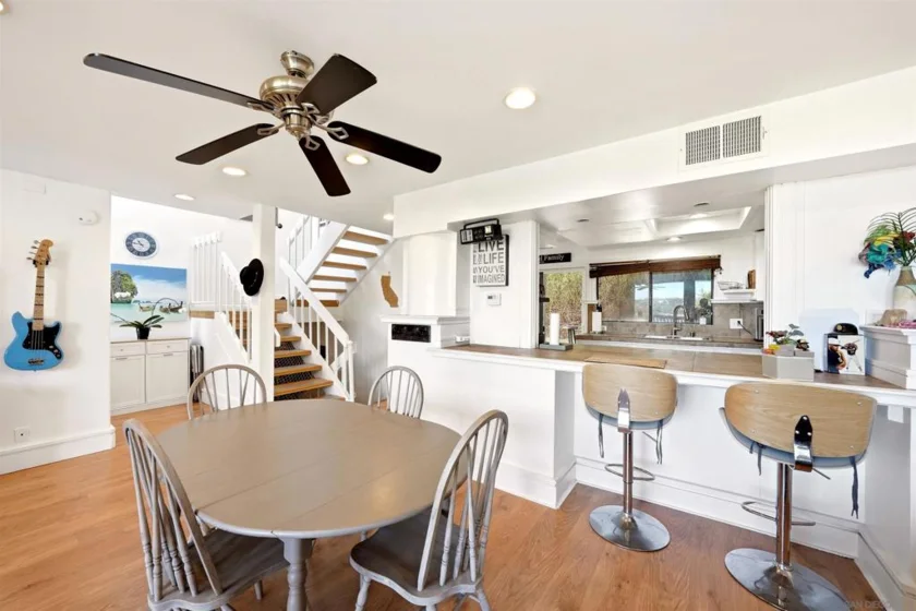 2427 La Costa #A photo 3