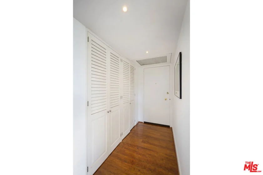 4411 Los Feliz Boulevard #502 photo 22
