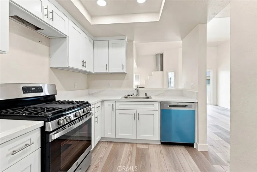 12700 Josephine photo 6