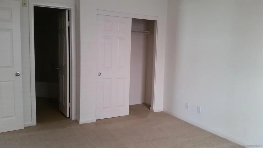 2250 Gill Village #909 photo 10