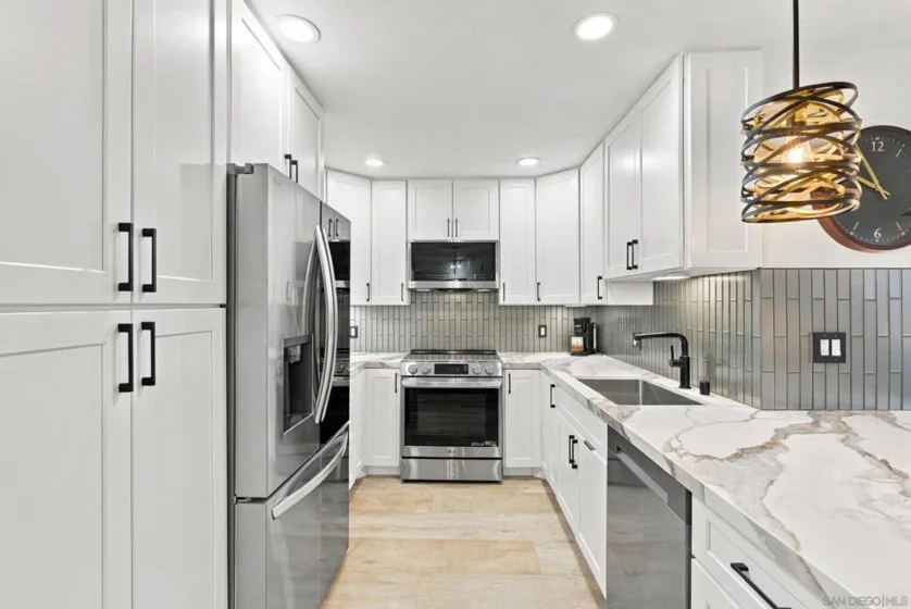850 State Street #312 photo 3