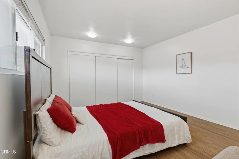 1015 N Michillinda Avenue #304 photo 23