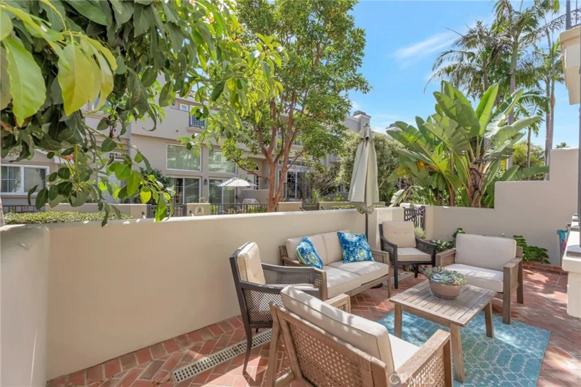 6056 Shadowbrook Circle photo 48