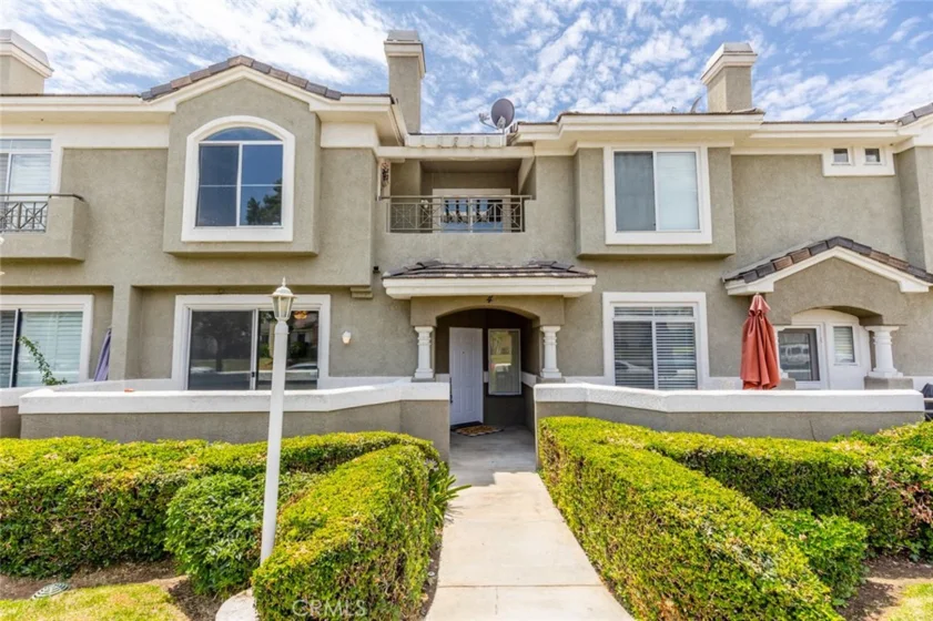 2290 Indigo Hills Drive #4 photo 1
