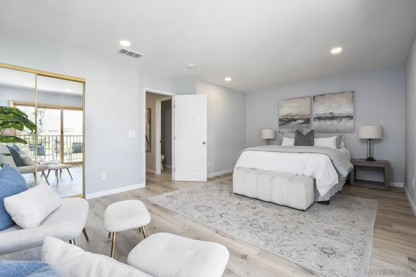 4242 Loma Riviera photo 22