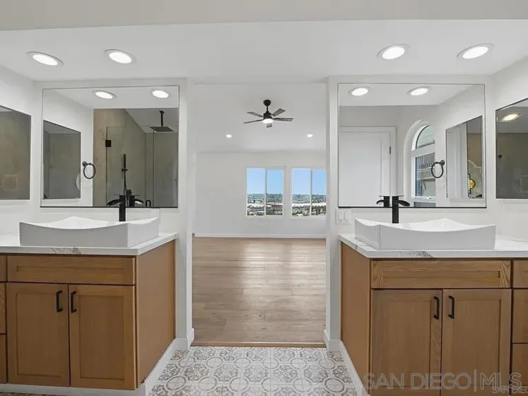 4008 Ampudia Street photo 12
