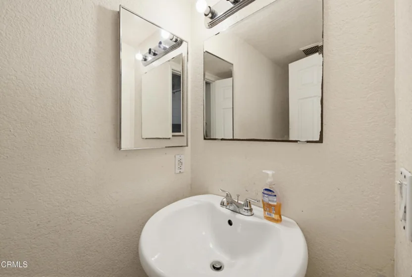 847 N Raymond Avenue #9A photo 21