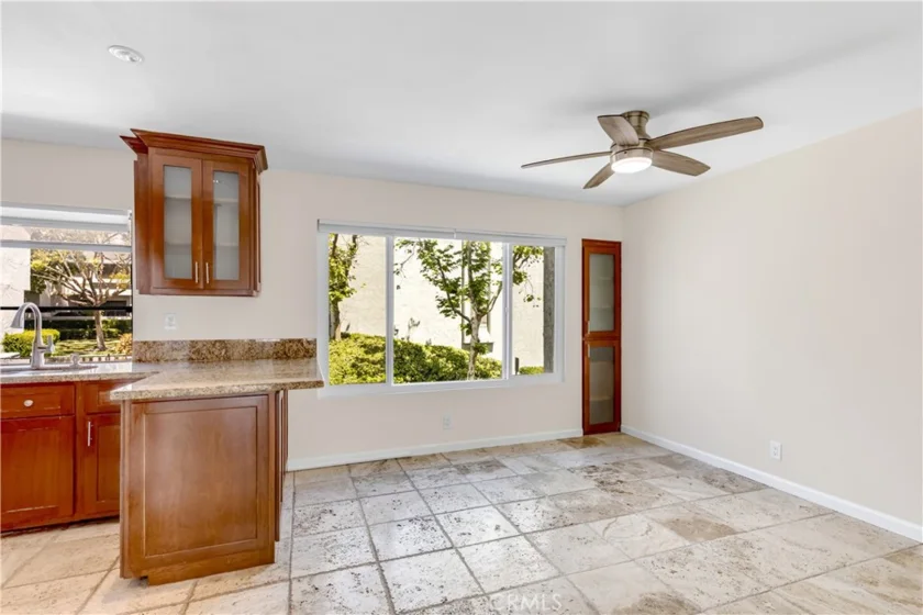 26415 Waterford Circle photo 37