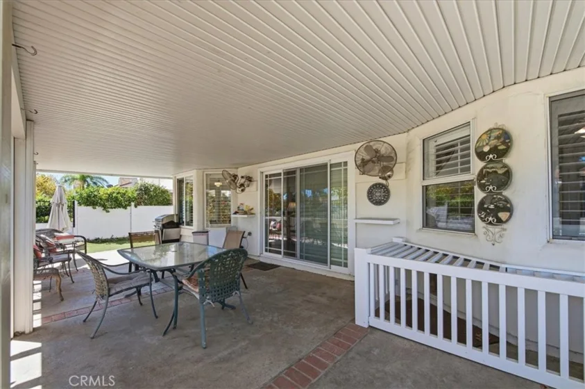 40472 Via Amapola photo 32