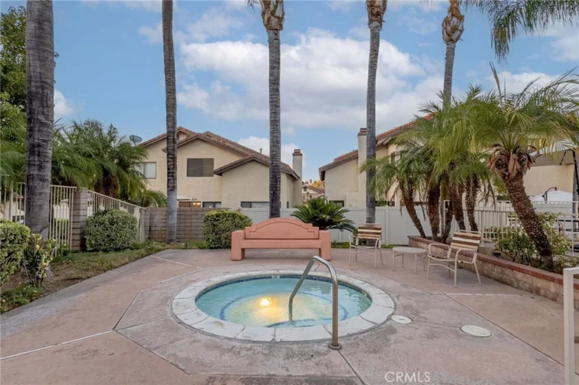 5050 Canyon Crest Drive photo 27
