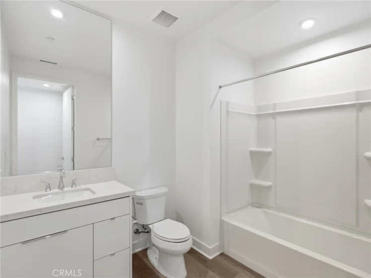 2513 Everly Court photo 11
