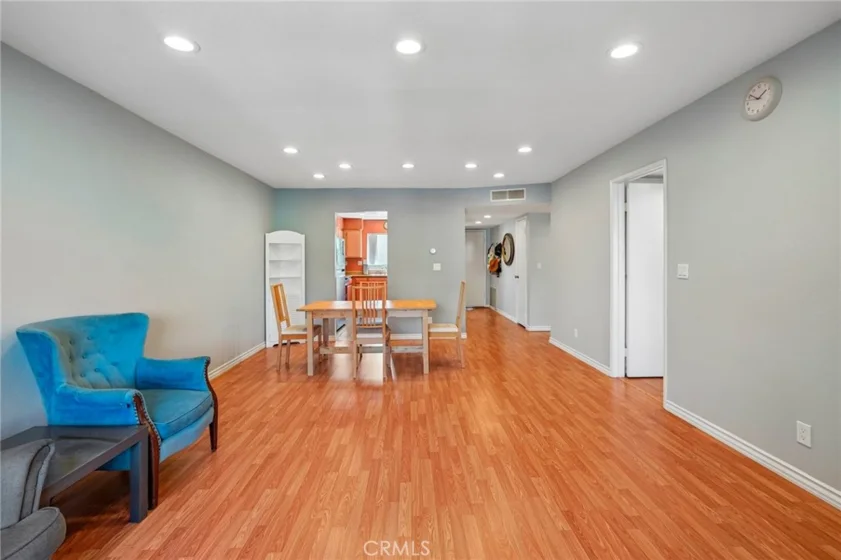 460 Salem #17 photo 16