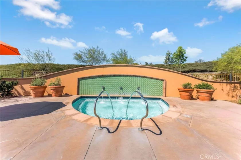 105 Elkhorn photo 32