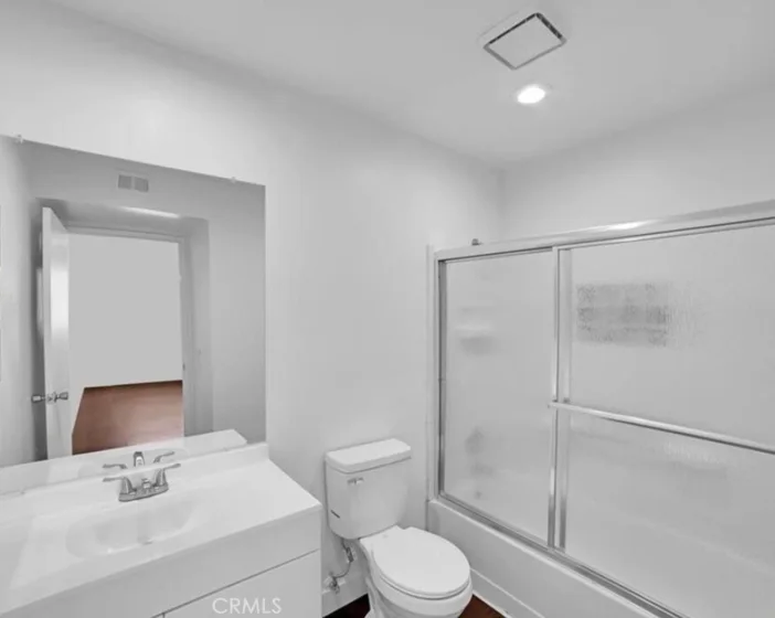 12601 Van Nuys #241 photo 11