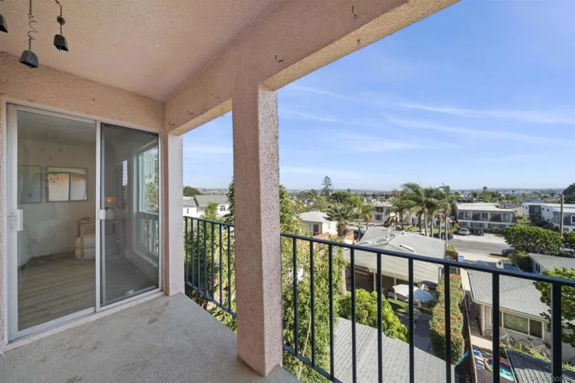 4730 Noyes Street #204 photo 26