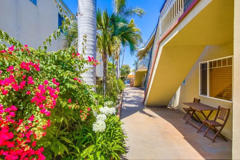 4841 Del Monte Avenue #G photo 1