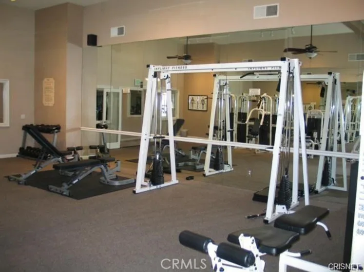 5520 Owensmouth Avenue #313 photo 38
