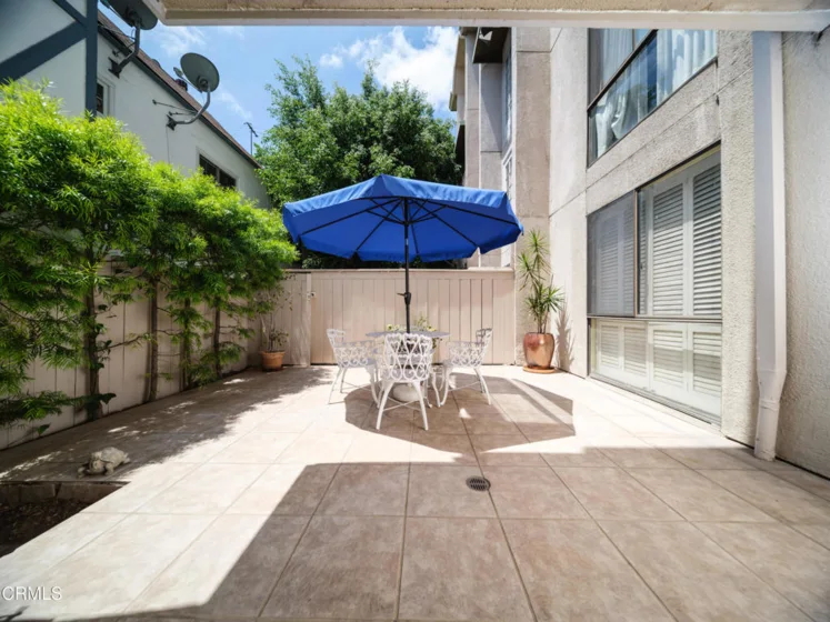 1260 S Beverly Glen Boulevard #104 photo 13
