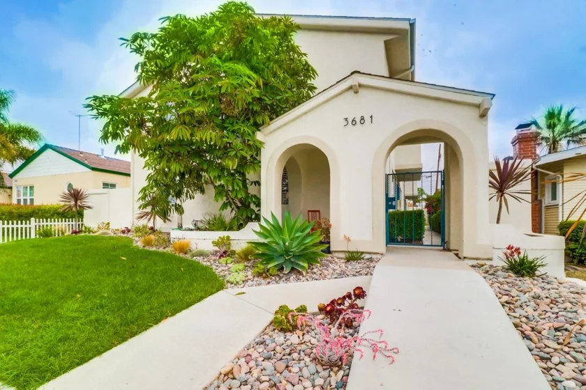 3681 Grim Avenue #1 photo 1