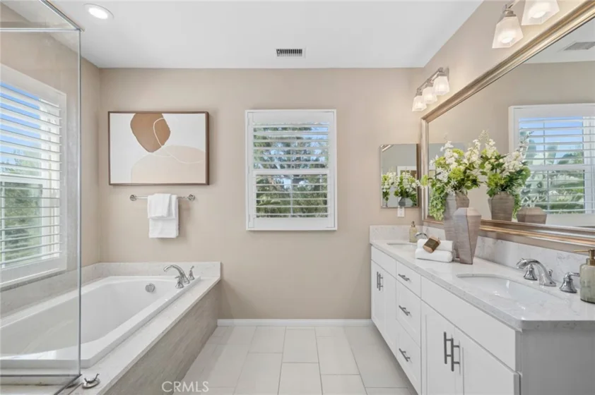 131 Waterleaf photo 23