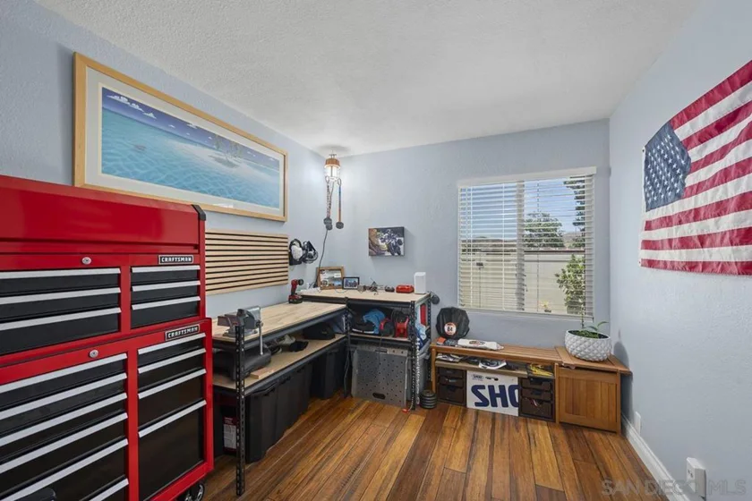 8777 Wahl Street photo 10