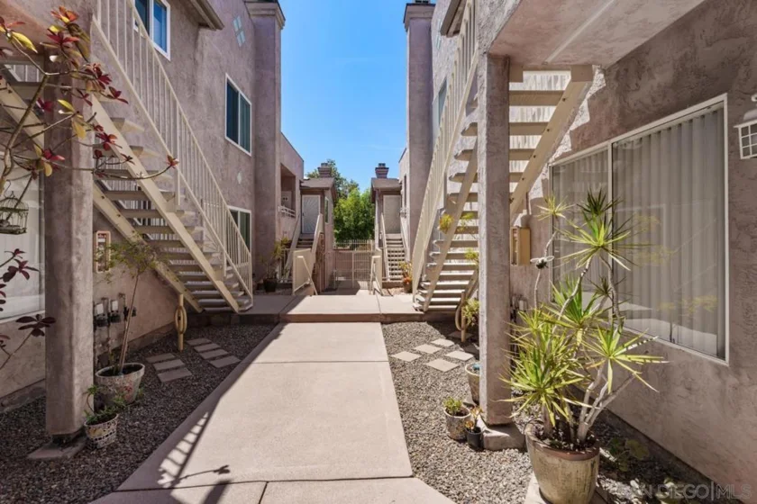 3932 Hamilton #5 photo 17