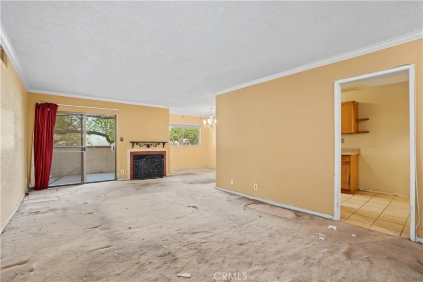 2386 E Del Mar Boulevard #112 photo 2