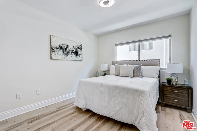 1520 S Shenandoah Street #304 photo 14