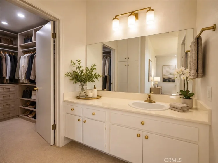 14144 Dickens #310 photo 20