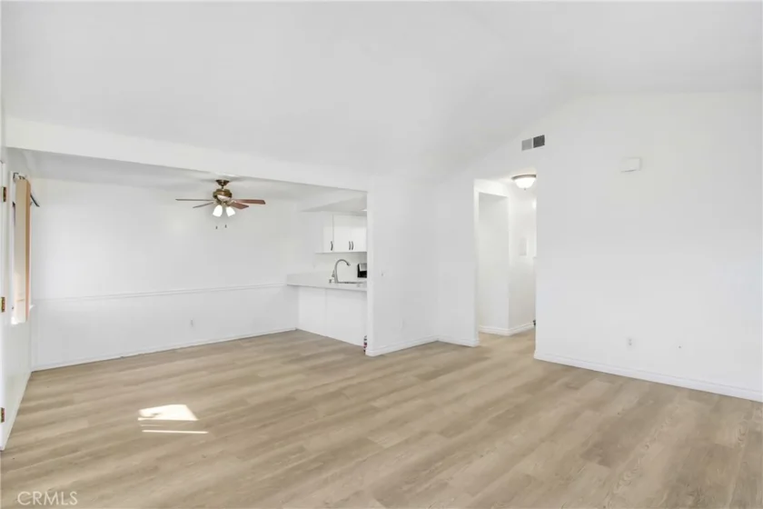 713 Walnut Drive #17 photo 8