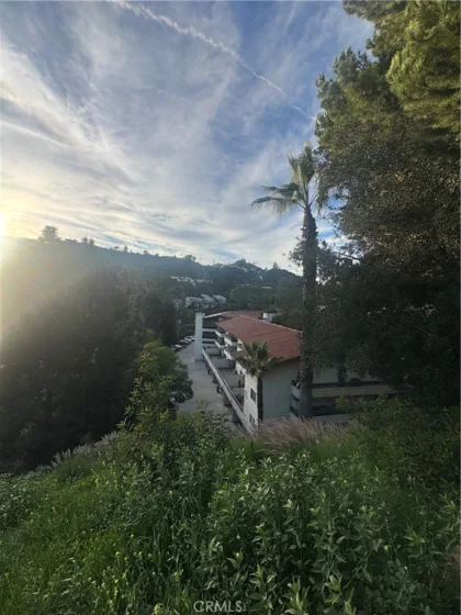 2700 E Cahuenga Boulevard #4223 photo 10