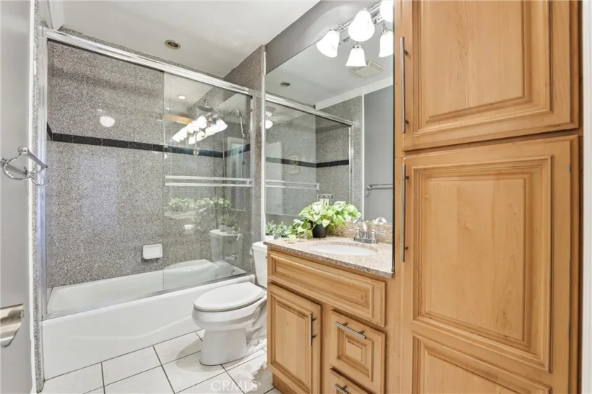 383 Bay Shore Avenue #307 photo 34