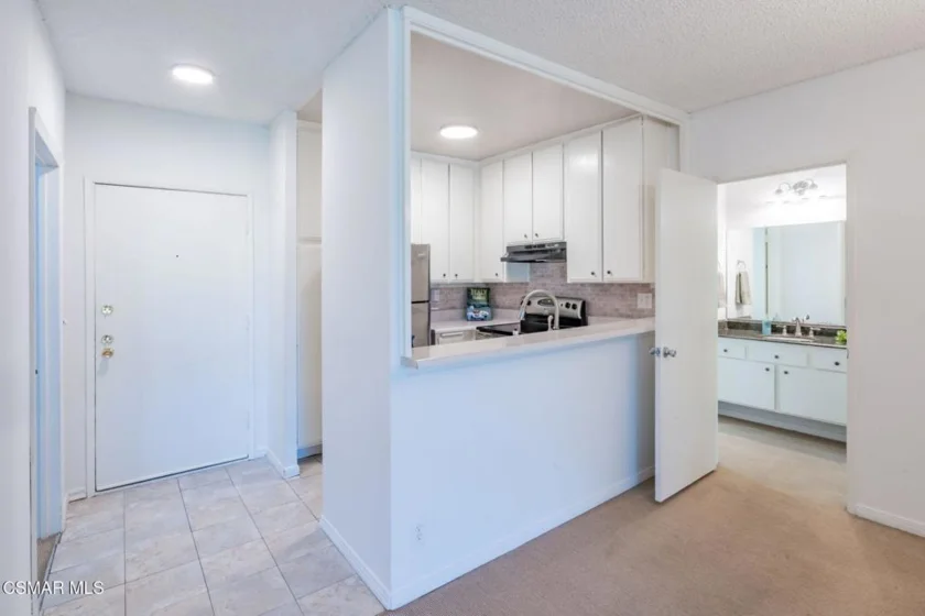 11645 Montana Avenue #318 photo 24