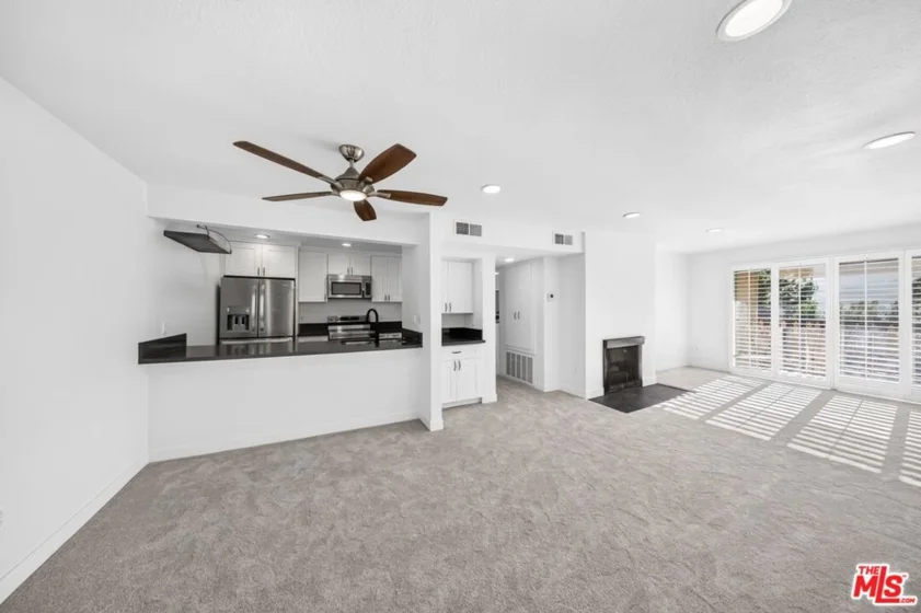 3481 Stancrest Drive #211 photo 5