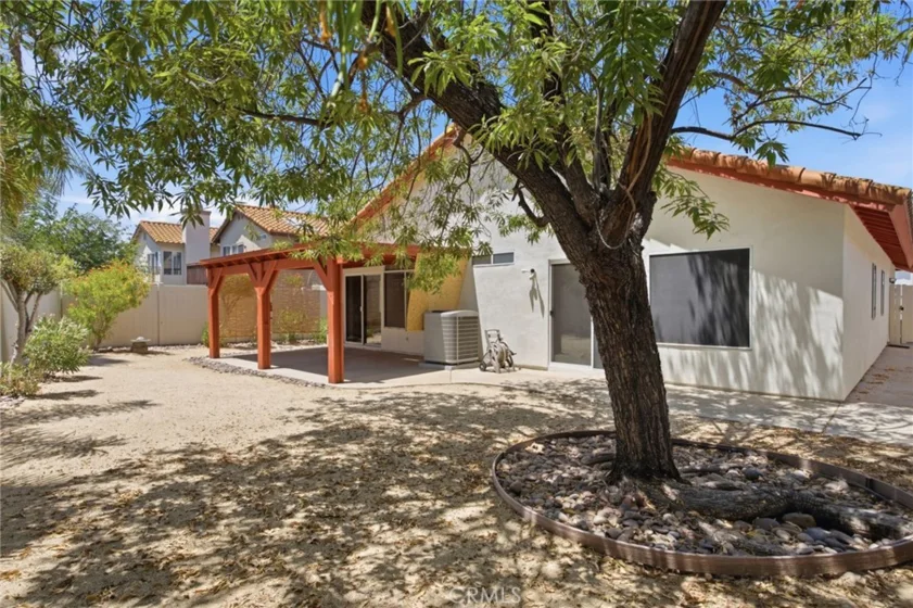 40050 Calle Yorba Vista photo 18