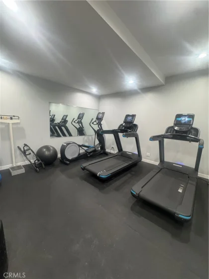 2700 E Cahuenga Boulevard #4223 photo 16