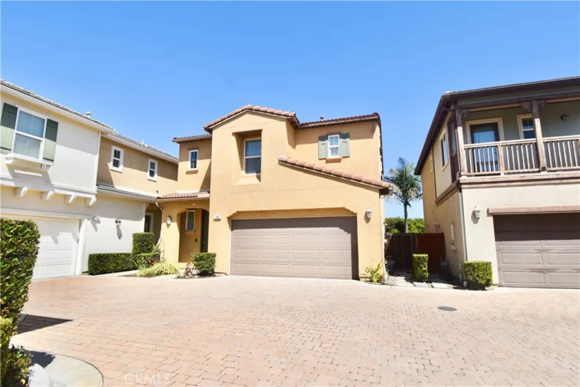 188 W Cork Tree Drive photo 1