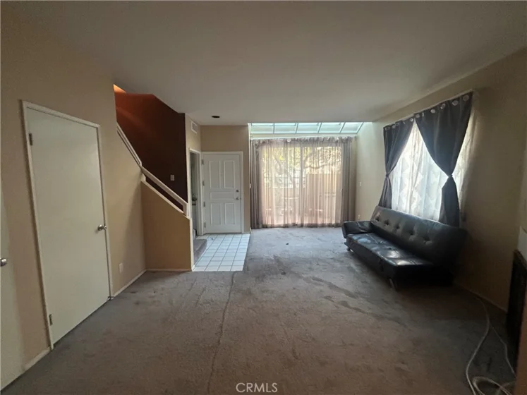 438 E Spruce photo 20