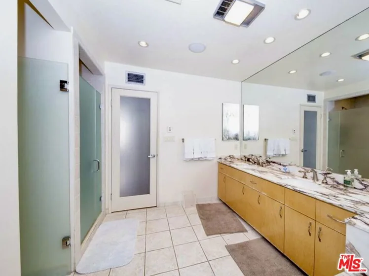 450 N Oakhurst Drive #304 photo 8