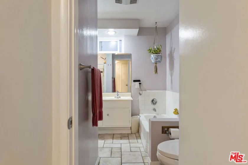 4445 Cartwright Avenue #111 photo 28
