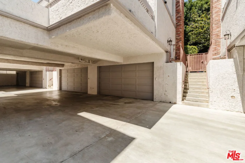 4059 La Salle Avenue #104 photo 34